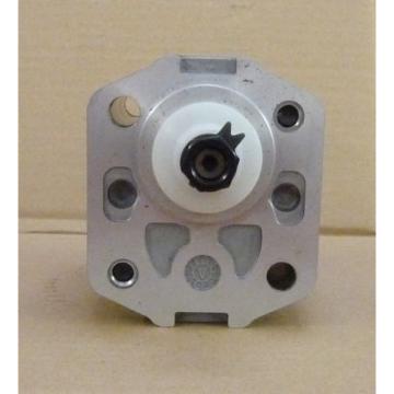 TUROLLA 111.20.105.00 GROUP 2 ALUMINIUM GEAR PUMP SNP2 - SAUER DANFOSS