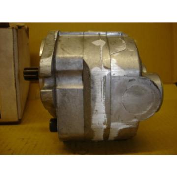 CROSS HYDRAULIC PUMP 40PH07 - DAARD Splined Shaft 2-Bolt Mount up to 3000psi