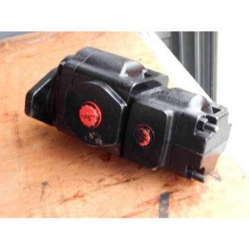 NEW! Parker Hydraulic Pump  7049520004