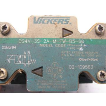 Vickers DG4V-3S-2A-M-FW-B5-60 Solenoid Operated Directional Valve 110/120V