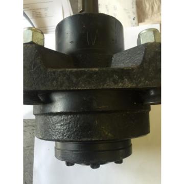 EATON HYDRAULIC MOTOR 162-1244-004  02977279  0118600M Hydraulic Pump