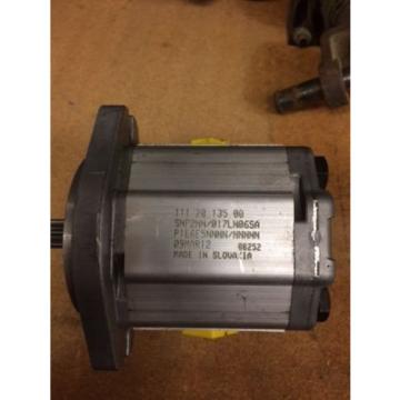 Sauer Danfoss SNP2 Model Gear Pump Hydraulic