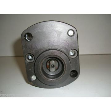 BOSCH HYDRAULIC PUMP 0 541 200 041 8