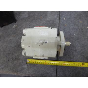 NEW PARKER COMMERCIAL HYDRAULIC PUMP 312-9310-805