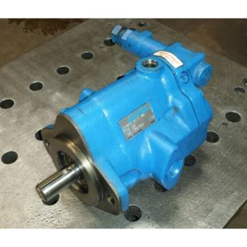 Vickers PVB6-RSY-40-CM-12 Hydraulic Variable Displacement Axial Piston Pump