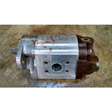 Ultra Hydraulic Gear Pump Forklift 5738 2795 8676-943-00Y