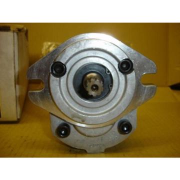 CROSS HYDRAULIC PUMP 40PH07 - DAARD Splined Shaft 2-Bolt Mount up to 3000psi