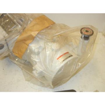 NACHI TOHOKU SEIKI PVC1-1AS-1.5-4-TA-4029A NEW PUMP W/ MOTOR PVC11AS154TA4029A