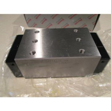 REXROTH LINEAR SLIDE BEARING R182443110 ROLLENWAGEN RRUNNER BLOCK CS