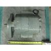 NEW GROVE HYDRAULIC PUMP # 7632000030  7 632 000030