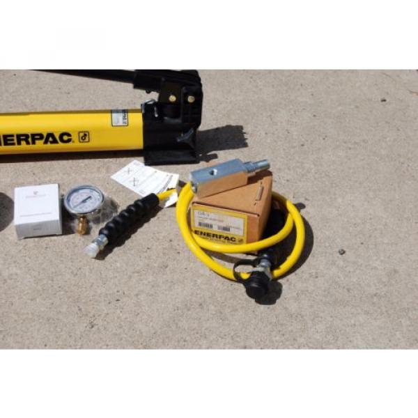 ENERPAC P-392 HYDRAULIC PUMP RCH-302 CYLINDER HC7206 HOSE GA3 BLOCK &amp; GAUGE NEW #5 image