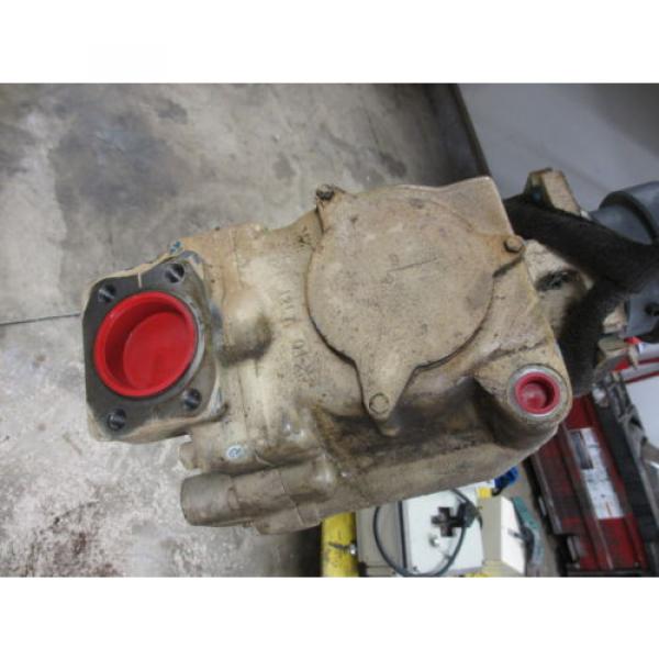 Vickers PVH131QPC RF 13S 10 CM7 31 Hydraulic Pump #5 image