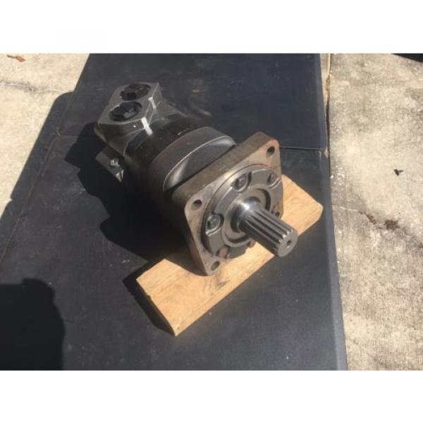 Eaton Char-Lynn 6000 Series Hydraulic Pump Motor 112-1061-006 Used #7 image