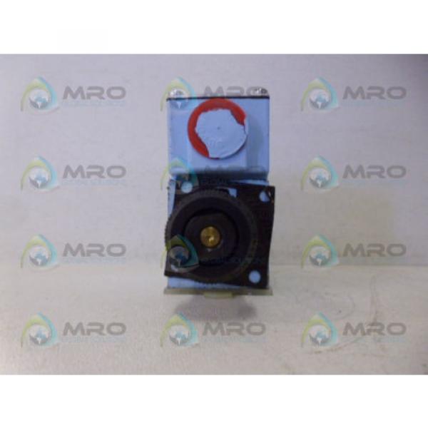 DENISON A4D0135207030200A1W01328 SOLENOID VALVE AS PICTURED Origin NO BOX #2 image