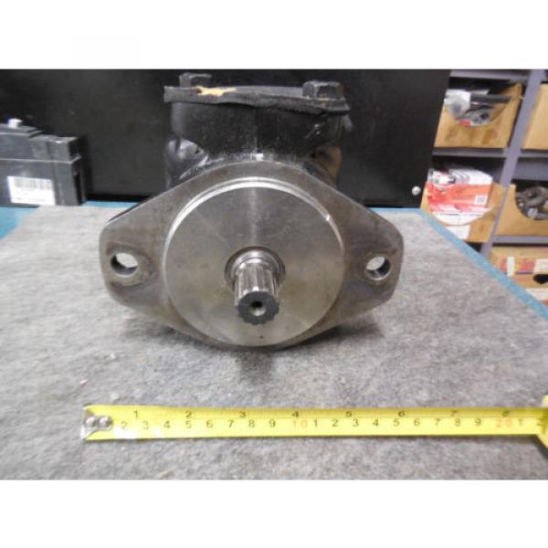 Origin PARKER DENISON HYDRAULIC VANE PUMP # HY701X22L PLASSER amp; THEURER #2 image