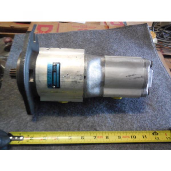 NEW DYNAMATIC LIMITED HYDRAULIC PUMP # C28.0/18.5L 37785 #1 image