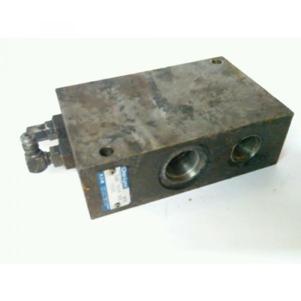 500220501 Uses Yale Forklift Hydraulic Valve 500220501u 606 1004 002 6061004002 #2 image