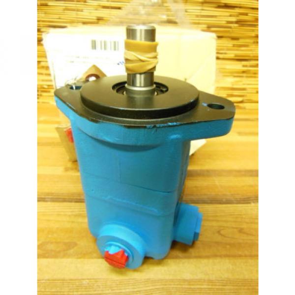 Teleflex HP5832 PS pump direct drive hydraulic rotary vane Eaton RR pump V10F #2 image