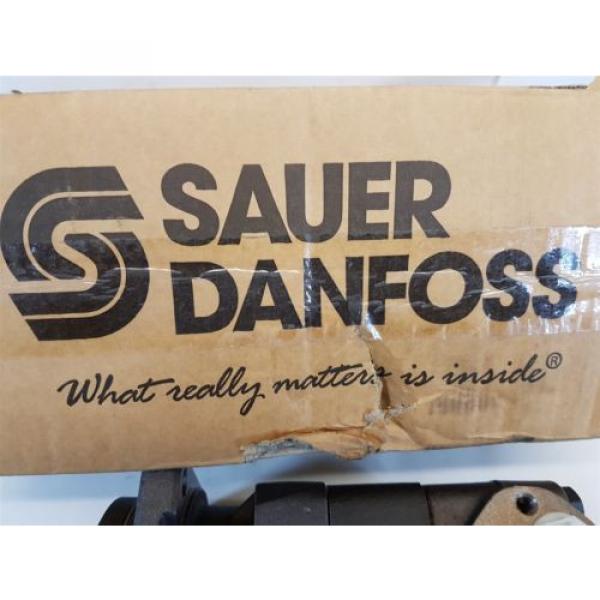 Sauer Danfoss OMT-400 Hydraulic Motor 151B3004 New #2 image