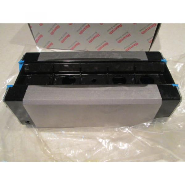 REXROTH LINEAR SLIDE BEARING R182443110 ROLLENWAGEN RRUNNER BLOCK CS #3 image